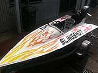 Slingshot racing boat